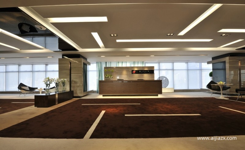 140平米投資公司辦公室室內(nèi)裝修設計