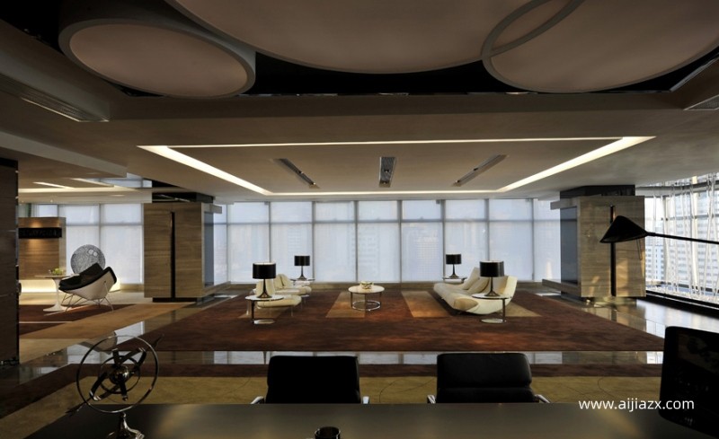 140平米投資公司辦公室室內(nèi)裝修設計