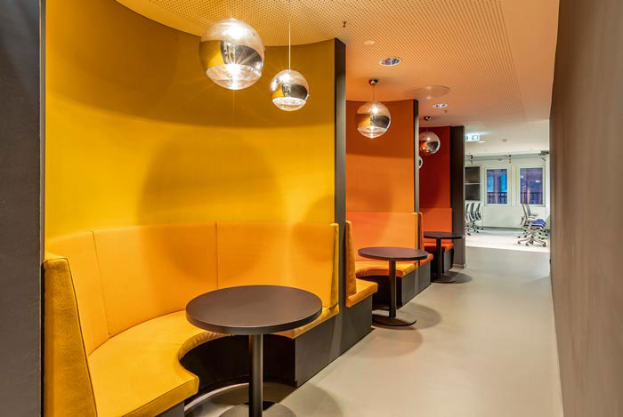 金水區(qū)信息公司辦公室裝修設計圖