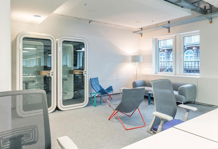 金水區(qū)信息公司辦公室裝修設計圖