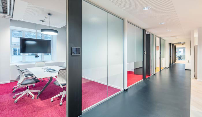 金水區(qū)信息公司辦公室裝修設計圖