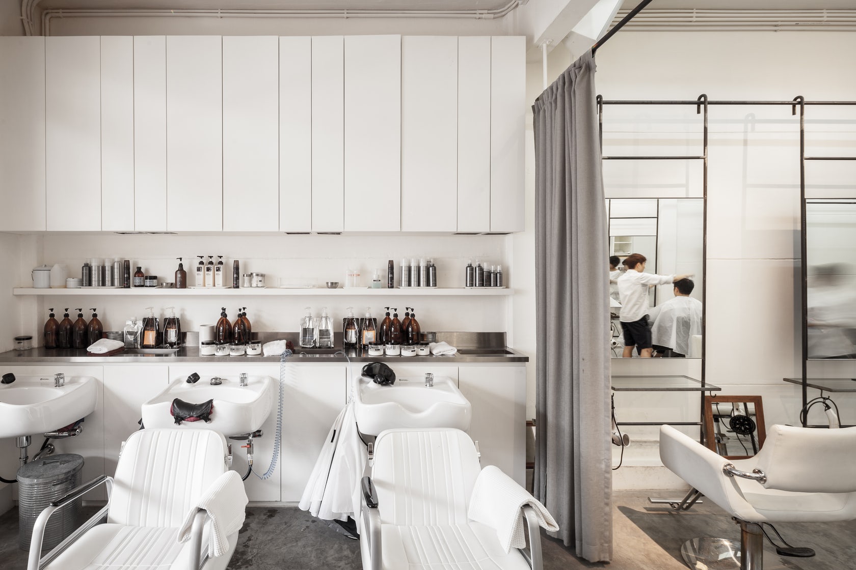 90平米理發(fā)店裝修設計效果圖