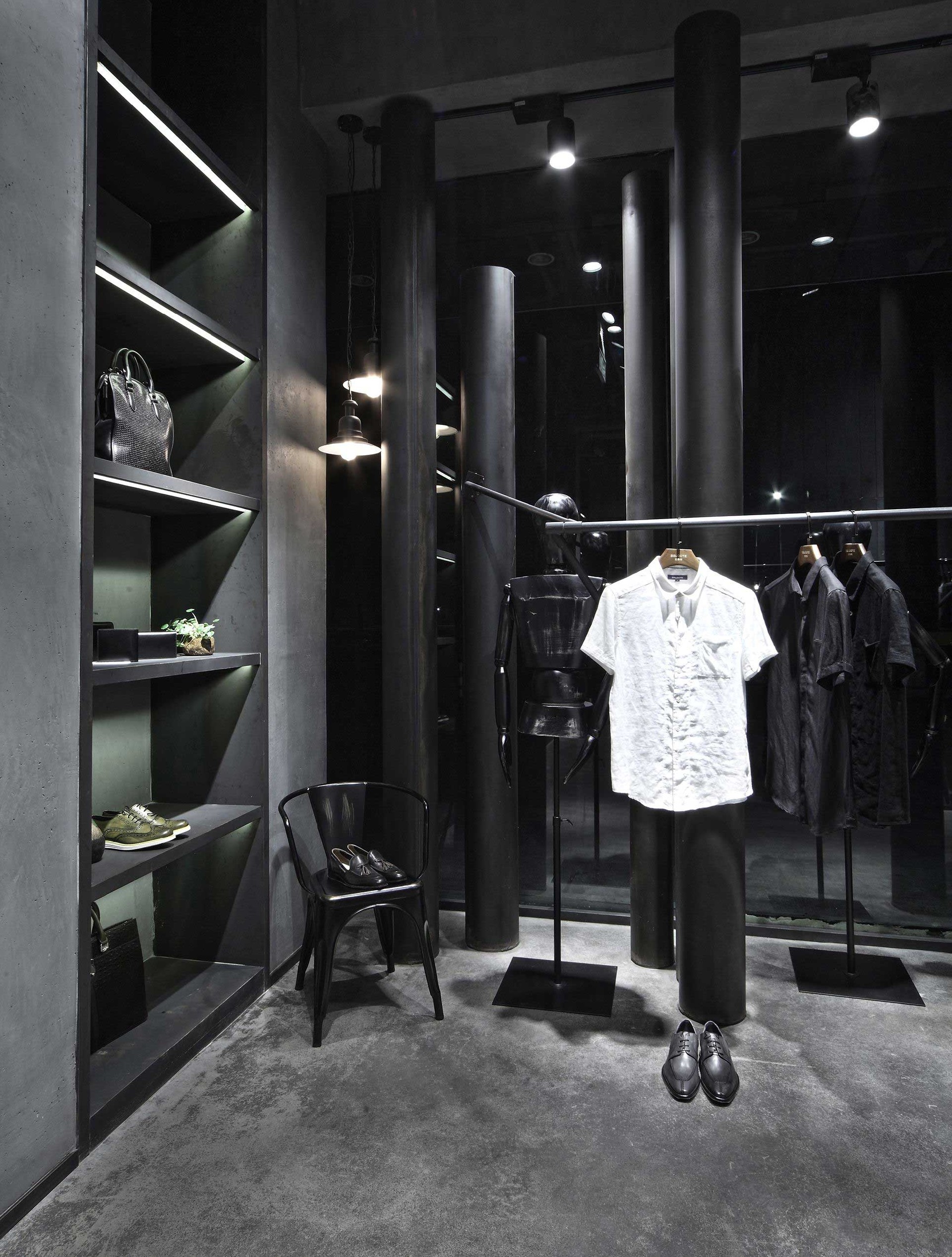 230平米服裝店設(shè)計裝修效果圖