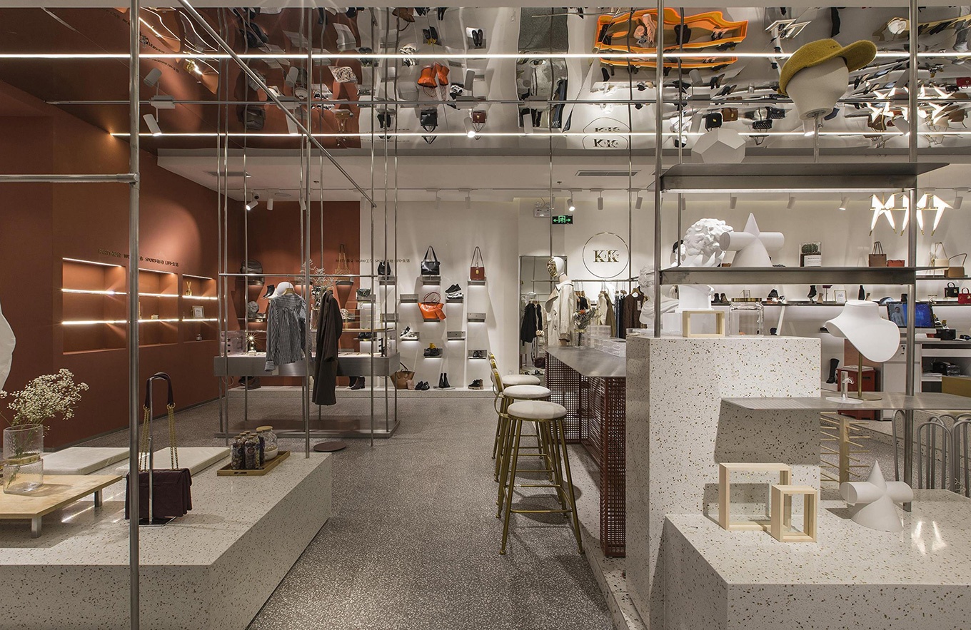 68平米女裝專(zhuān)賣(mài)店裝修設(shè)計(jì)效果圖